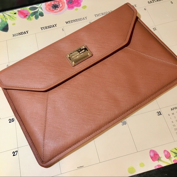 michael kors tablet bag